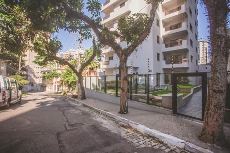 Apartamento à venda com 126m², 3 quartos e 2 vagas Apartamento à venda com 126m², 3 quartos e 2 vagasFachada