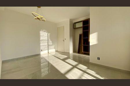 Apartamento à venda com 55m², 2 quartos e 1 vaga Apartamento à venda com 55m², 2 quartos e 1 vagaFoto 13