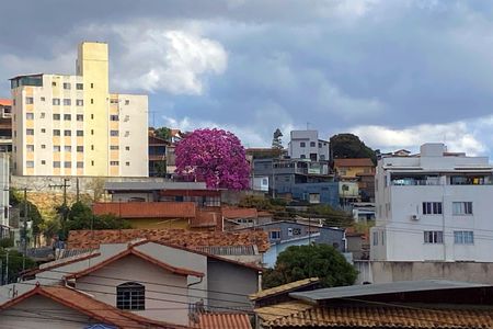 Apartamento à venda com 82m², 3 quartos e 2 vagasVista Área de Serviço