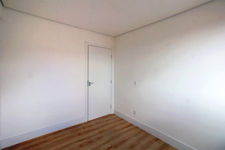 Apartamento à venda com 82m², 3 quartos e 2 vagasQuarto 2