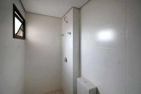Apartamento à venda com 82m², 3 quartos e 2 vagasBanheiro da Suíte