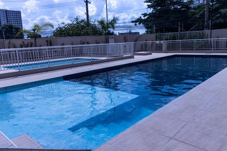 Apartamento à venda com 42m², 2 quartos e sem vaga Apartamento à venda com 42m², 2 quartos e sem vagaÁrea comum - Piscina