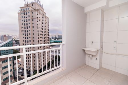 Apartamento à venda com 42m², 2 quartos e sem vaga Apartamento à venda com 42m², 2 quartos e sem vagaVaranda da Sala / Área de Serviço