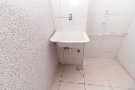 Apartamento à venda com 42m², 2 quartos e sem vaga Apartamento à venda com 42m², 2 quartos e sem vagaVaranda da Sala / Área de Serviço