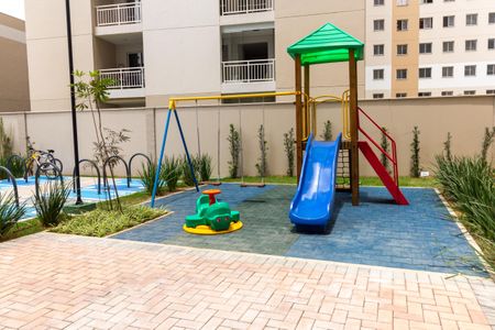 Apartamento à venda com 42m², 2 quartos e sem vaga Apartamento à venda com 42m², 2 quartos e sem vagaÁrea comum - Playground
