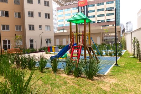 Apartamento à venda com 42m², 2 quartos e sem vaga Apartamento à venda com 42m², 2 quartos e sem vagaÁrea comum - Playground