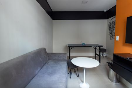 Apartamento à venda com 42m², 2 quartos e sem vaga Apartamento à venda com 42m², 2 quartos e sem vagaÁrea comum - Salão de Jogos