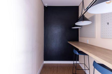 Apartamento à venda com 42m², 2 quartos e sem vaga Apartamento à venda com 42m², 2 quartos e sem vagaÁrea comum - Oficina