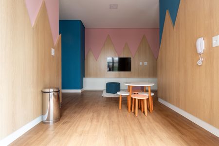 Apartamento à venda com 42m², 2 quartos e sem vaga Apartamento à venda com 42m², 2 quartos e sem vagaÁrea comum - Brinquedoteca