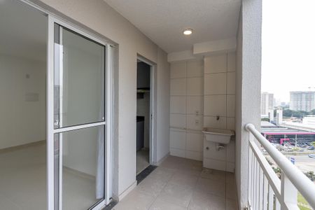 Apartamento à venda com 42m², 2 quartos e sem vaga Apartamento à venda com 42m², 2 quartos e sem vagaSacada/Sala