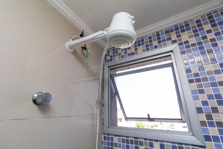 Apartamento à venda com 49m², 2 quartos e 1 vaga Apartamento à venda com 49m², 2 quartos e 1 vagaBanheiro