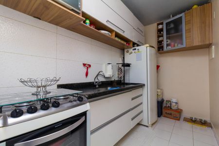 Apartamento à venda com 49m², 2 quartos e 1 vaga Apartamento à venda com 49m², 2 quartos e 1 vagaCozinha e Área de Serviço