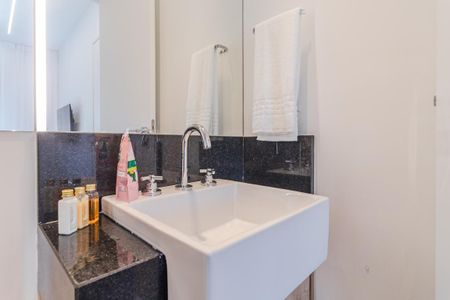 Apartamento à venda com 37m², 1 quarto e sem vagaBanheiro