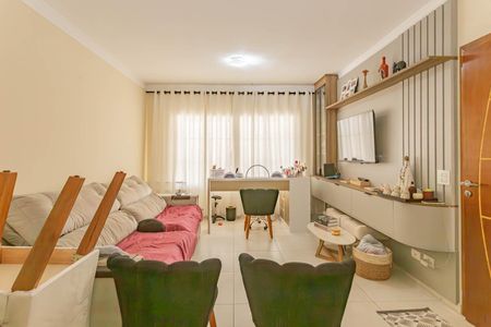 Casa à venda com 154m², 3 quartos e 4 vagasSala