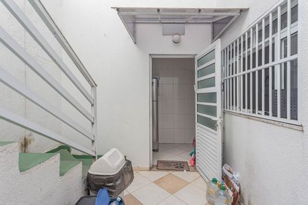 Casa à venda com 154m², 3 quartos e 4 vagasQuintal