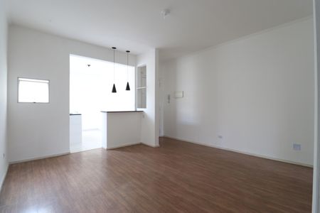 Apartamento à venda com 80m², 2 quartos e sem vagaSala