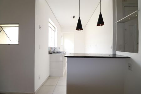 Apartamento à venda com 80m², 2 quartos e sem vagaCozinha e Área de Serviço