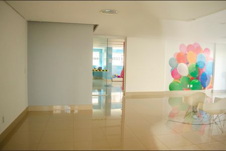 Apartamento para alugar com 63m², 2 quartos e 1 vagaÁrea comum