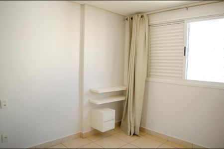 Quarto 1 de apartamento para alugar com 2 quartos, 63m² em Jardim Goiás, Goiânia