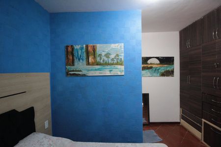 Casa à venda com 140m², 3 quartos e 2 vagasSuíte