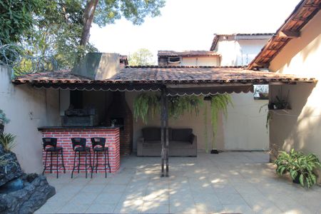 Casa à venda com 140m², 3 quartos e 2 vagasÁrea Gourmet