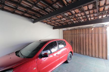 Casa à venda com 140m², 3 quartos e 2 vagasGaragem