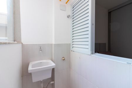 Apartamento à venda com 34m², 2 quartos e sem vaga Apartamento à venda com 34m², 2 quartos e sem vagaÁrea de Serviço