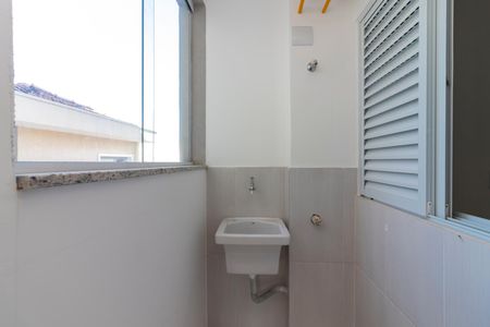Apartamento à venda com 36m², 2 quartos e 1 vaga Apartamento à venda com 36m², 2 quartos e 1 vagaÁrea de Serviço