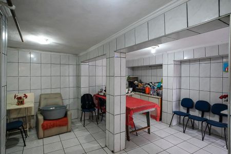 Casa à venda com 147m², 3 quartos e 2 vagasQuintal