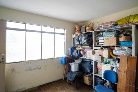 Casa à venda com 147m², 3 quartos e 2 vagasÁrea de serviço