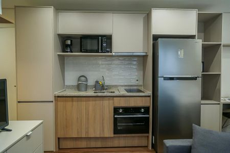 Apartamento para alugar com 28m², 1 quarto e sem vaga Apartamento para alugar com 28m², 1 quarto e sem vagaStudio