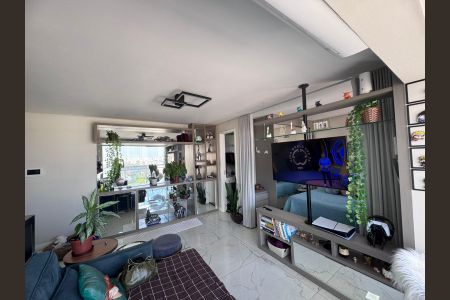 Apartamento à venda com 38m², 1 quarto e 1 vagaSala