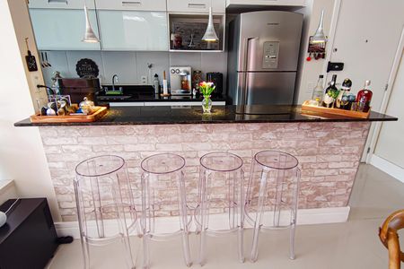 Apartamento para alugar com 86m², 2 quartos e 1 vaga Apartamento para alugar com 86m², 2 quartos e 1 vagaCozinha e Área de Serviço