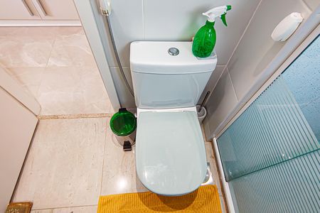 Apartamento para alugar com 86m², 2 quartos e 1 vaga Apartamento para alugar com 86m², 2 quartos e 1 vagaBanheiro da Suíte