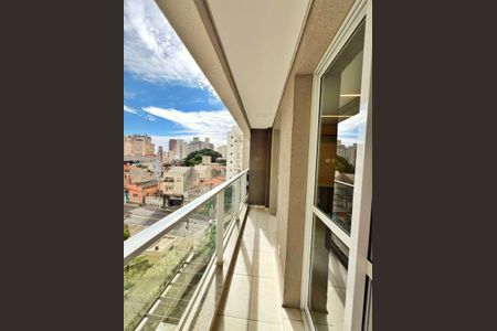 Studio à venda com 28m², 1 quarto e 1 vaga Studio à venda com 28m², 1 quarto e 1 vagaSacada