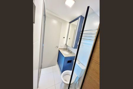 Studio à venda com 28m², 1 quarto e 1 vaga Studio à venda com 28m², 1 quarto e 1 vagaBanheiro