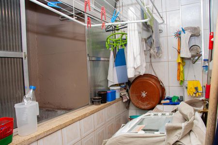 Apartamento à venda com 61m², 2 quartos e 1 vaga Apartamento à venda com 61m², 2 quartos e 1 vagaÁrea de Serviço