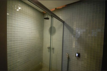 Apartamento à venda com 180m², 3 quartos e 2 vagas Apartamento à venda com 180m², 3 quartos e 2 vagasBanheiro 2