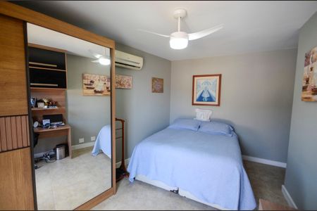 Apartamento à venda com 180m², 3 quartos e 2 vagas Apartamento à venda com 180m², 3 quartos e 2 vagasQuarto 2