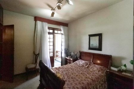 Casa à venda com 2000m², 7 quartos e 8 vagas Casa à venda com 2000m², 7 quartos e 8 vagasSuíte 3