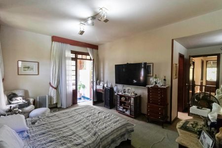 Casa à venda com 2000m², 7 quartos e 8 vagas Casa à venda com 2000m², 7 quartos e 8 vagasSuíte 2