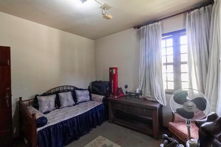 Casa à venda com 2000m², 7 quartos e 8 vagas Casa à venda com 2000m², 7 quartos e 8 vagasQuarto 2