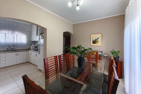 Casa à venda com 279m², 3 quartos e 5 vagas Casa à venda com 279m², 3 quartos e 5 vagasSala de Jantar