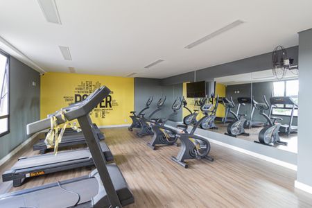 Apartamento à venda com 38m², 2 quartos e 1 vaga Apartamento à venda com 38m², 2 quartos e 1 vagaÁrea comum - Academia