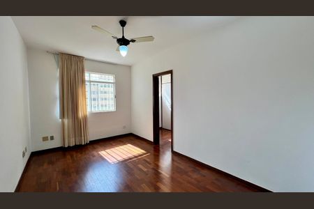 Apartamento à venda com 185m², 4 quartos e 2 vagas Apartamento à venda com 185m², 4 quartos e 2 vagasQuarto 1