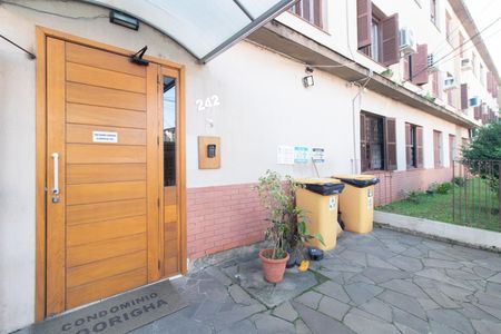 Apartamento à venda com 58m², 2 quartos e 1 vaga Apartamento à venda com 58m², 2 quartos e 1 vagaEntrada