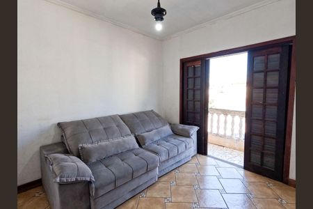 Casa à venda com 111m², 5 quartos e 3 vagas Casa à venda com 111m², 5 quartos e 3 vagasSala 2