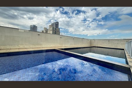 Apartamento à venda com 58m², 2 quartos e 2 vagas Apartamento à venda com 58m², 2 quartos e 2 vagasPiscina