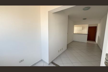 Apartamento à venda com 60m², 2 quartos e 2 vagasSala 