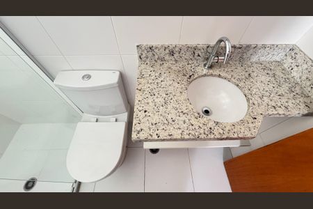 Apartamento à venda com 60m², 2 quartos e 2 vagasBanheiro da Suíte